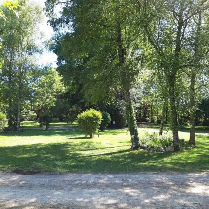 Отель Camping De Baignes Экстерьер фото